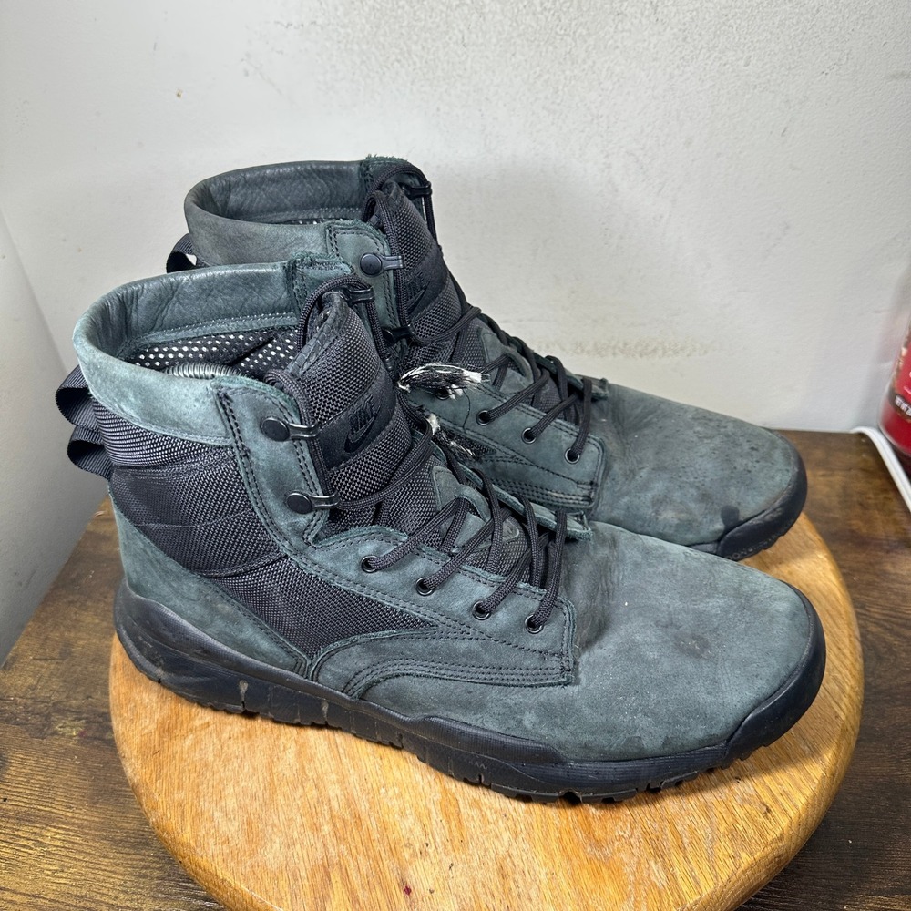 Nike SFB Field 8 Tactical Boots Black Dark Grey Mens Size 12 862507-001